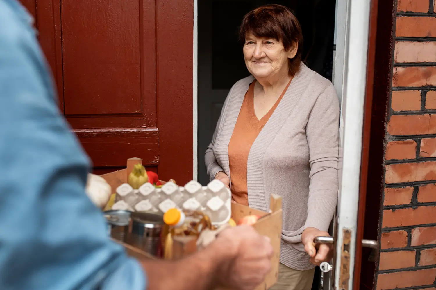Accueil Portage de repas à domicile à une personne âgée